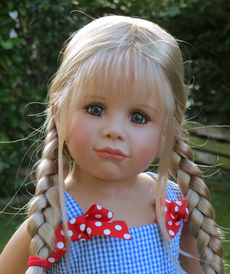 Isabella (Blonde) от автора Monika Peter-Leicht от Master Piece Dolls
