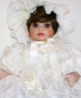 Фарфоровая кукла - Королевская малышка