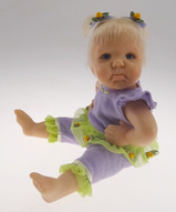 Миниатюрная кукла коллекционная - Обижулька