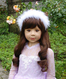 Snow Queen Brunette от автора Monika Levenig от Master Piece Dolls