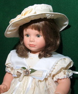Виниловая кукла коллекционная - Медисон