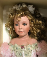 Фарфоровая кукла коллекционная  - Розалинда