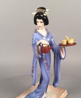 Фарфоровая фигурка японской гейши - Гейша Тамико