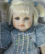 Фарфоровая кукла коллекционная - Алиса