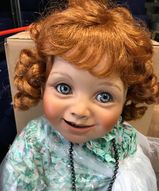 Фарфоровая кукла из частной коллекции - Улыбашка