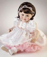 Фарфоровая кукла тоддлер - Малышка Оливия