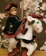 Коллекционные куклы Showstoppers - Кристи на лошадке
