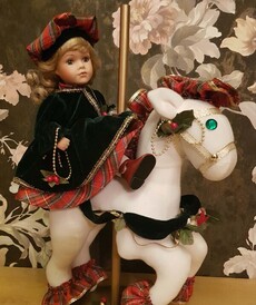Кристи на лошадке от автора  от Другие фабрики кукол