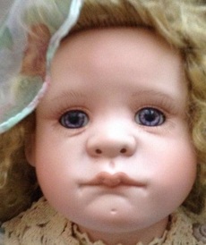 Иви от автора Linda Valentino от Master Piece Gallery фарфор