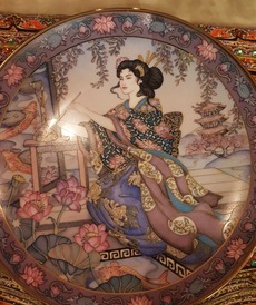 Тарелка Гейша Принцесса Лотосов от автора Lena Liu от Franklin Mint