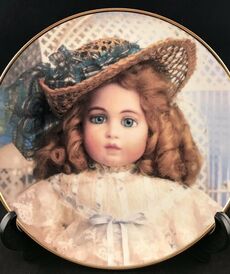 Тарелка Портрет антикварной куклы от автора  от Franklin Mint