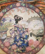 декоративные тарелки с гейшами, в стиле Lena Liu - Тарелка Гейша Принцесса Георгин
