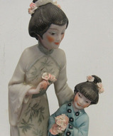 винтажные статуэтки, статуэтка гейши купить, статуэтки Каподимонте  - Мама с дочкой или гейша с малышкой