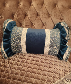 Декоративная подушка Виктория от автора  от Rusbutik