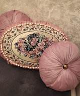 Диванная подушка, декоративная подушка, бархатная подушка - Овальная подушка для дивана Ирисы