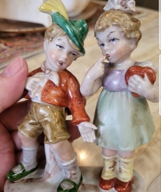 Фарфоровая статуэтка Пара деток от автора  от Lladro и других бренды